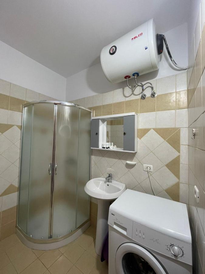 Seaview Studio Sarandë Exterior foto
